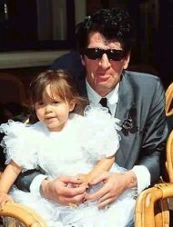 Herman Brood mit Tochter Maerz 2001 in Alkmaar